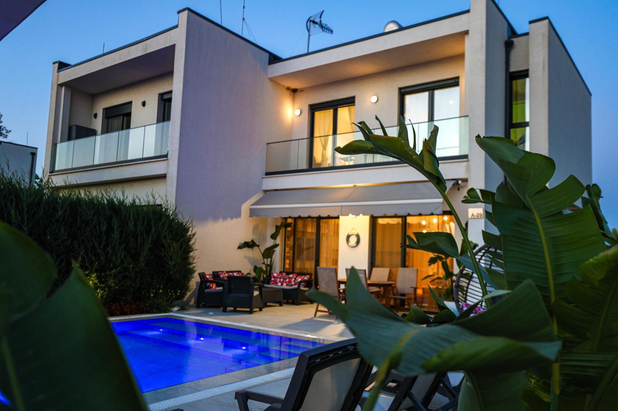 Vila 29 Valamar Драч Екстериор снимка
